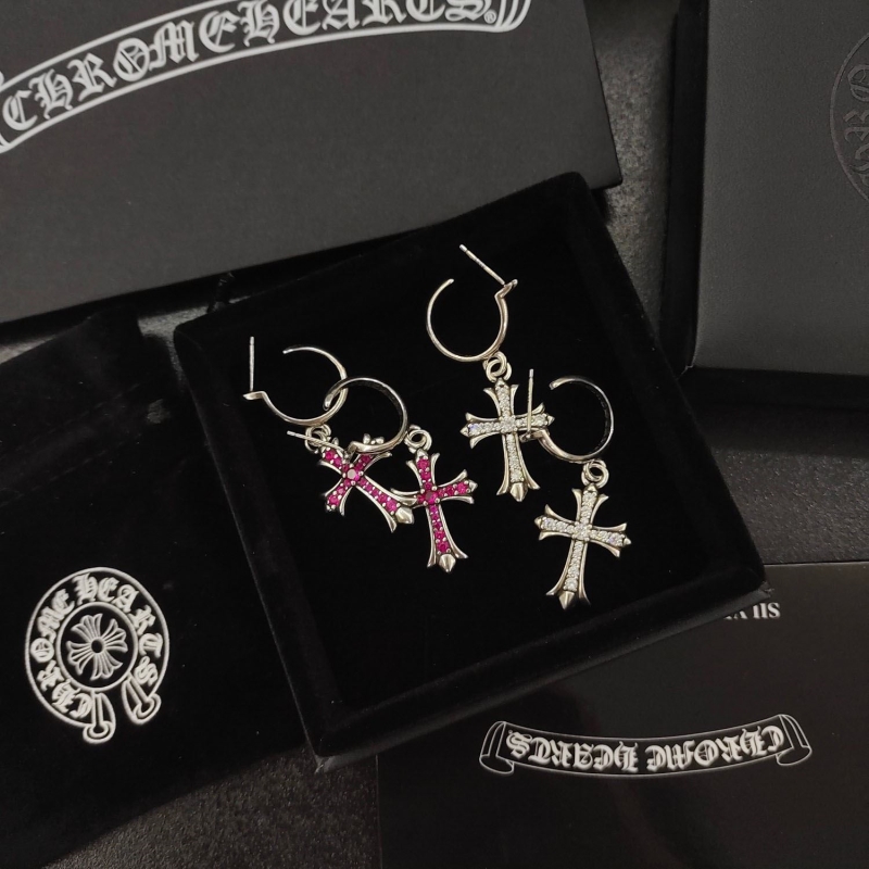 Ch**me He**ts earrings